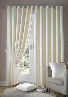 Ready Made Curtain